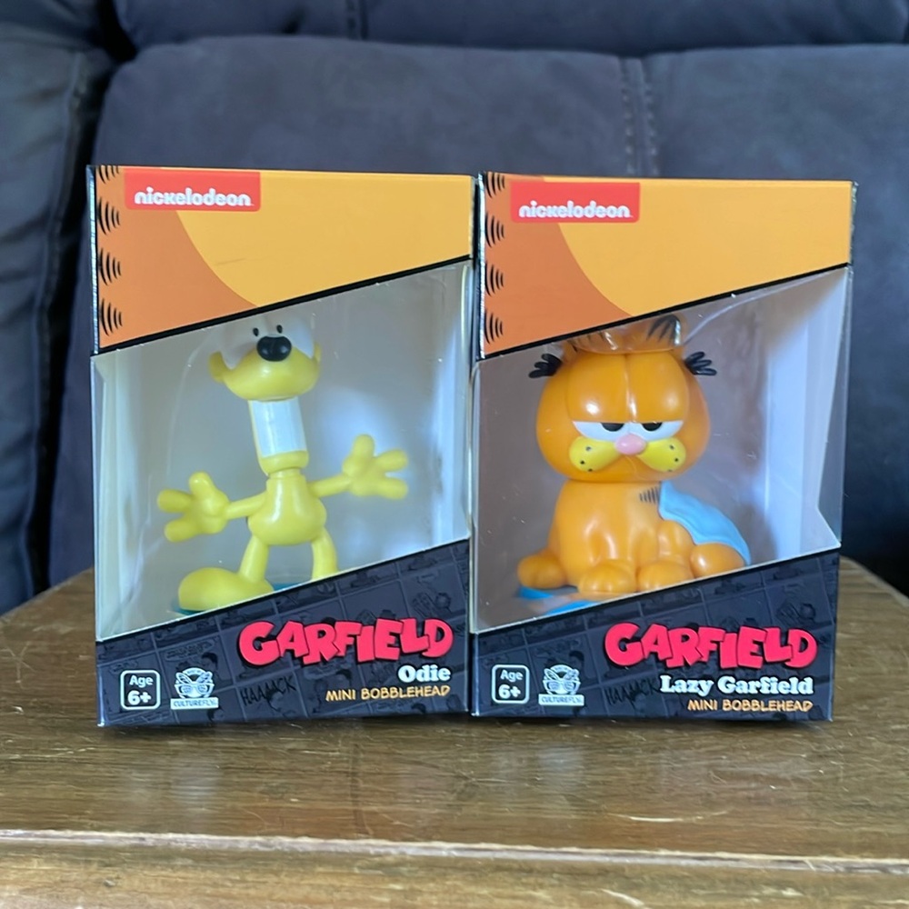 Culturefly - Lazy Garfield & Odie 3" Mini Bobblehead Set - Nickelodeon - NIB
